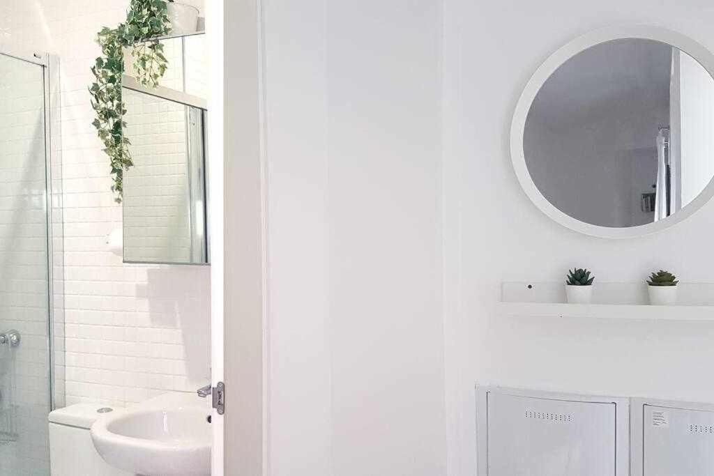 Aym Places Buen Viaje Parking Incluido Apartment Sevilla Exterior foto