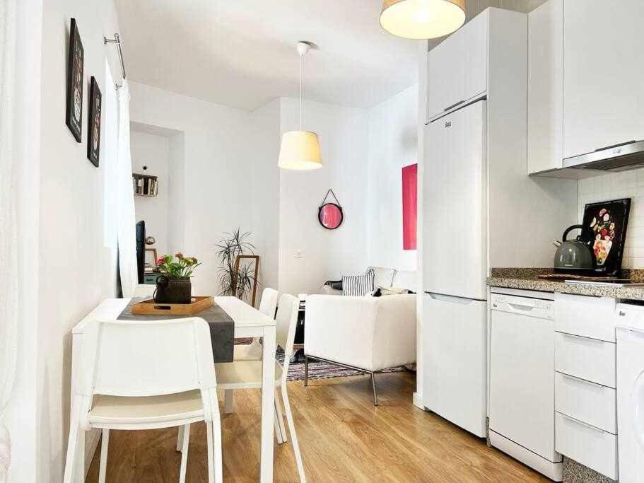 Aym Places Buen Viaje Parking Incluido Apartment Sevilla Exterior foto