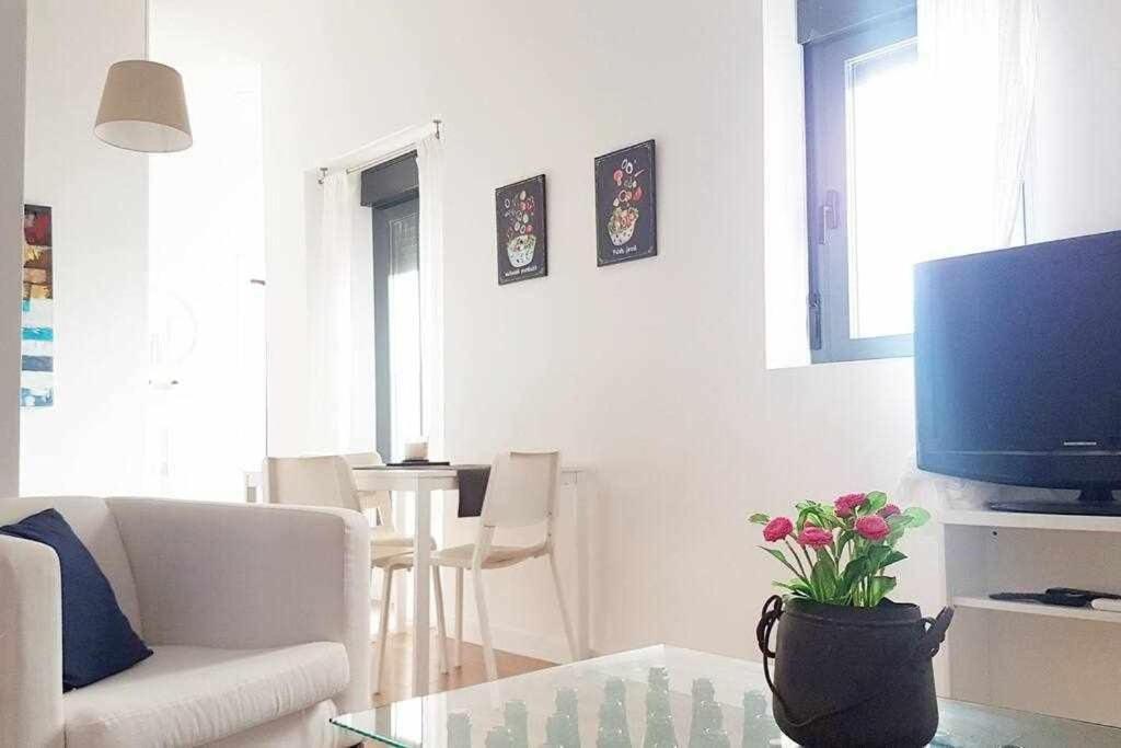 Aym Places Buen Viaje Parking Incluido Apartment Sevilla Exterior foto